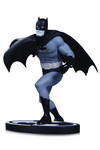 Batman Black & White Statue Batman by Infantino