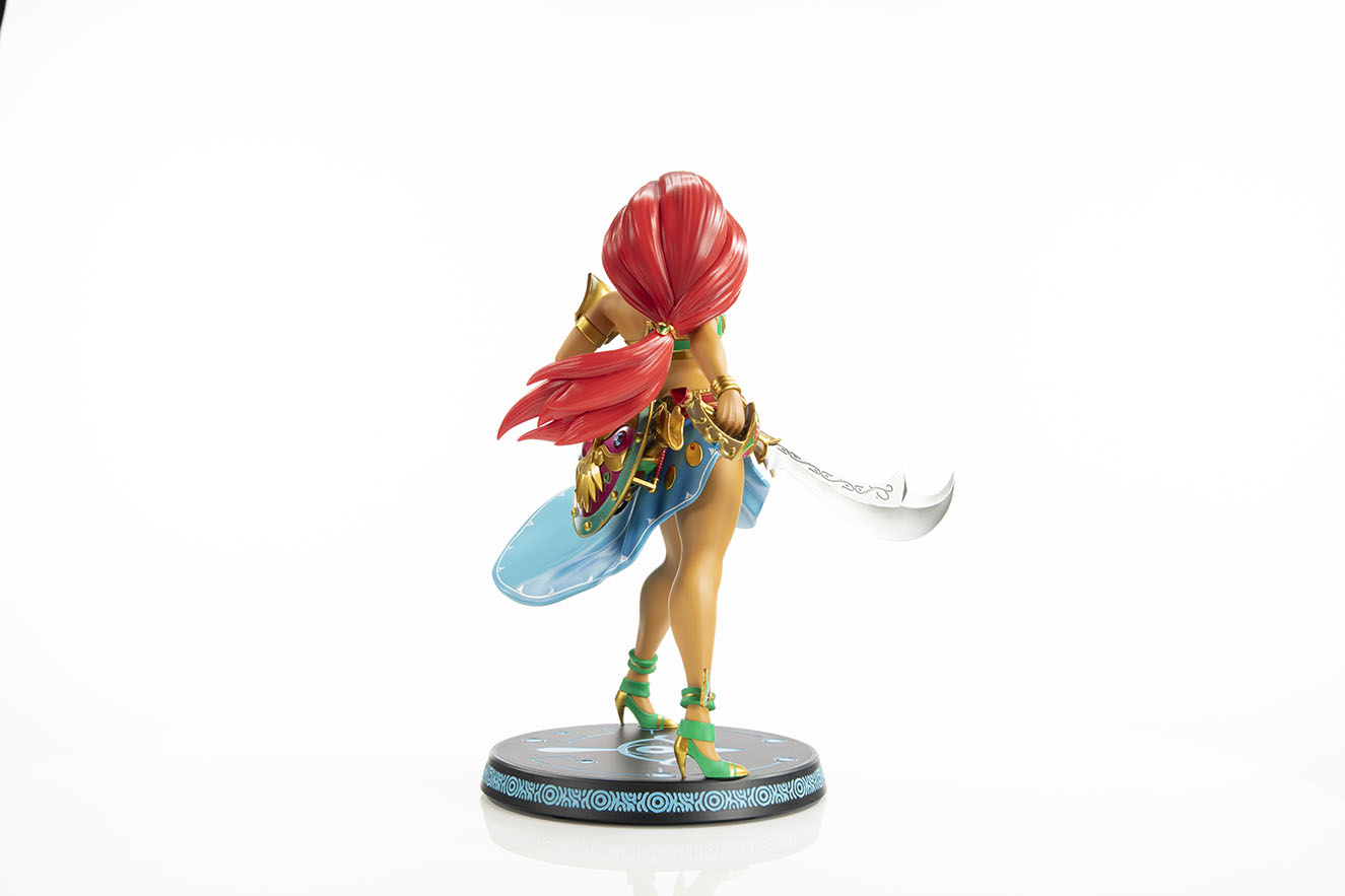 The Legend of Zelda: Breath Of The Wild - Urbosa (Standard Edition ...