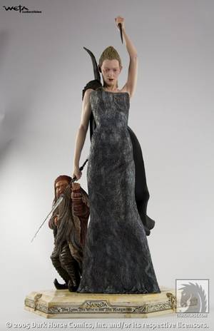 Weta Narnia Girls on Aslan Statue :: Profile :: Dark Horse Comics