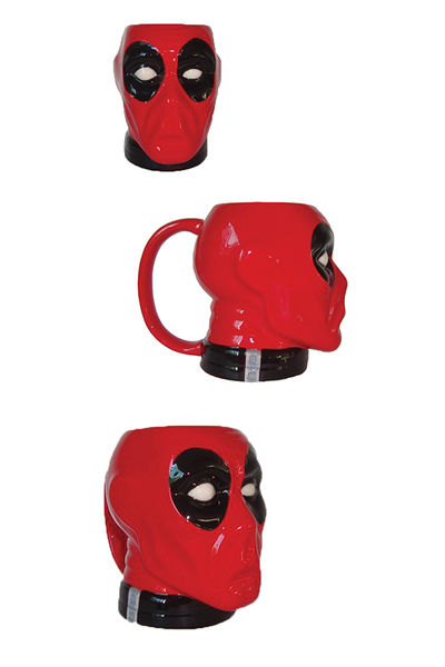 Deadpool Previews Exclusive Molded Head Mug