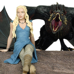 Dark Horse Reveals An All-New Game Of Thrones� Daenerys And Drogon Limited-Edition Statue At Toy Fai